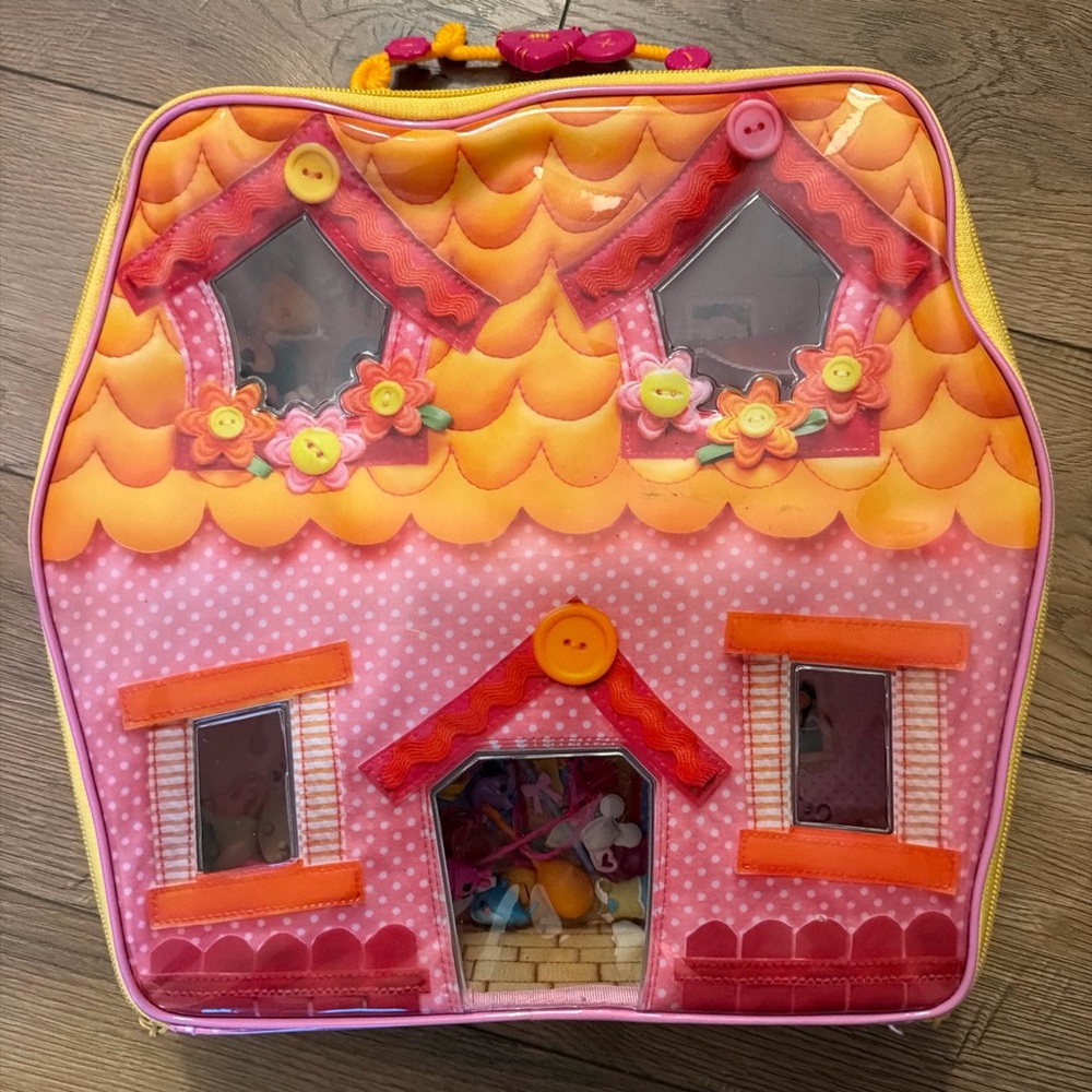 Lalaloopsy Kids Pink & Orange Playhouse- Fun Doll Carrier